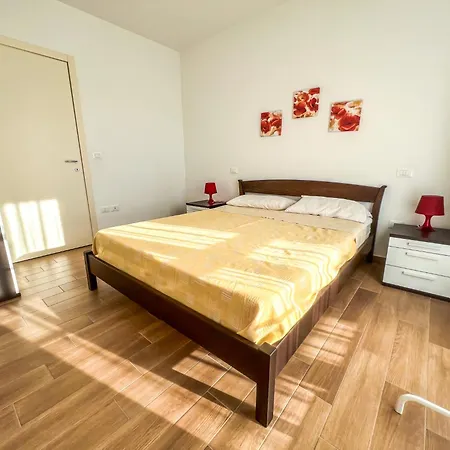 Residenza Indie Via Kennedy Rif A783 * Cupra Marittima