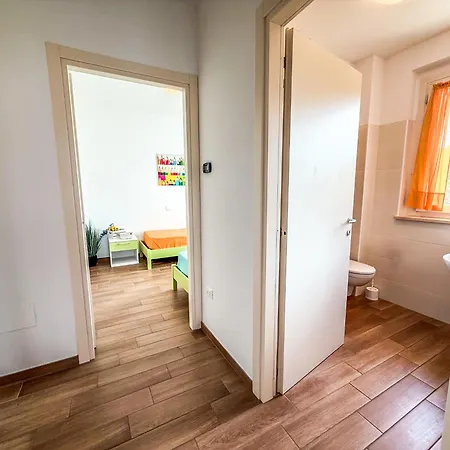Residenza Indie Via Kennedy Rif A783 公寓